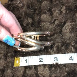 3/$25 Gold Tone Spring Closed Bracelet Excellent Condition